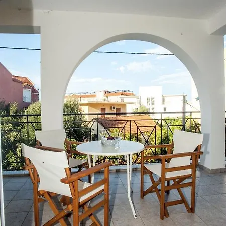 Captain Georgio Apartments Poros  Exterior photo