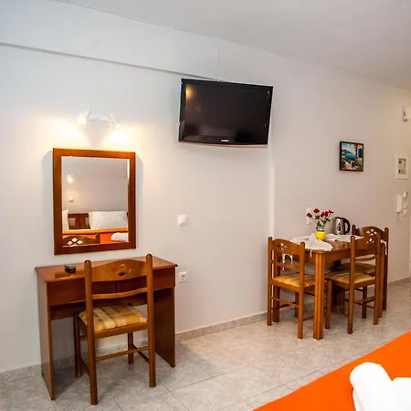 Captain Georgio Apartments Poros  Exterior photo