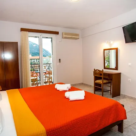 Captain Georgio Apartments Poros  Exterior photo